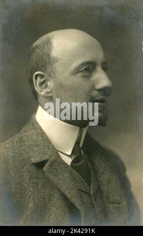 Ritratto del poeta, generale e scrittore italiano Gabriele D'Annunzio, 1910s Foto Stock