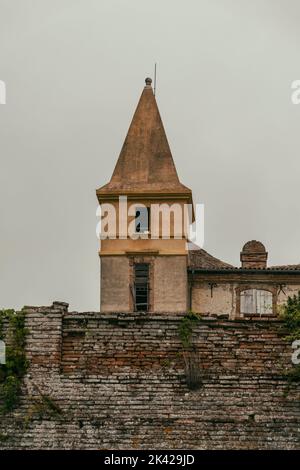 Bonrepos Castello. Iniziato nel 1651 da Pierre-Paul Riquet, barone di Bonrepos in stile Classique. Comune di Bonrepos-Riquet. Alta Garonna DIP. Occitanie. F Foto Stock