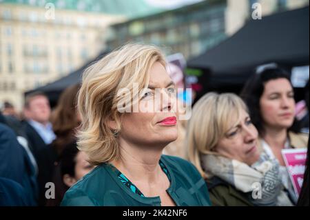 28.09.2022, Berlino, Germania, Europa - Julia Kloeckner, membro del Bundestag tedesco (CDU) ed ex Ministro federale dell'alimentazione, dell'agricoltura. Foto Stock