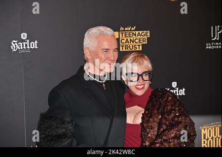 Londra, UK, 29/09/2022, Catherine Martin e Baz Luhrmann Arriver al Moulin Rouge! Il gala musicale in aiuto del Teenage Cancer Trust al Piccadilly Theatre, Londra, Regno Unito. Giovedì 29 settembre Foto Stock