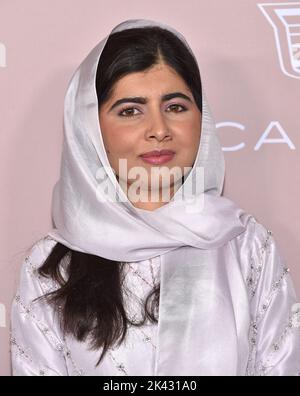 Beverly Hills, CA, Stati Uniti, 28 settembre 2022. Malala arriva all'evento 2022 Power of Women: Los Angeles presentato da Lifetime al Wallenberg Center di Beverly Hills, CA il 28 settembre 2022. © OConnor / AFF-USA.com Credit: AFF/Alamy Live News Foto Stock
