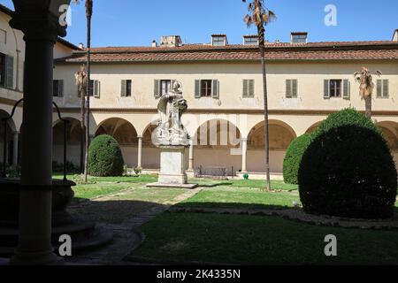 Chiostro nella Basilica della Santissima Annunziata Firenze Italia Foto Stock