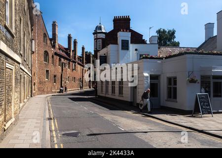 Vista generale sulla città di Cambridge, tra cui l'Anchor Pub, Cambridge, Regno Unito. 22 giugno 2022 Foto Stock