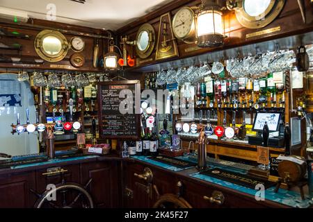 Interiror del Spyglass Inn, Ventnor, Isola di Wight, Regno Unito Foto Stock