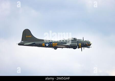 Boeing B-17 Flying Fortress WW2 aereo bombardiere americano Sally B, all'Imperial War Museum Duxford Cambridgeshire UK Foto Stock