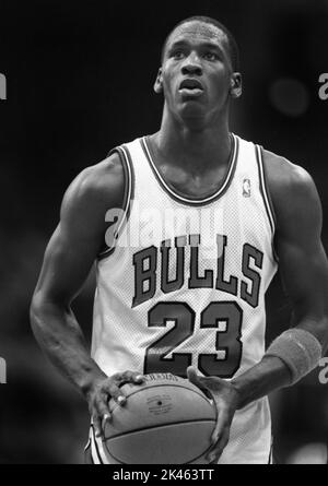 La superstar NBA Michael Jordan dei Chicago Bulls c. 1985. Foto Stock