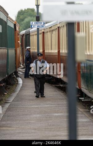 Locomotive a vapore dalla ferrovia Baie de Somme nella stazione di Noyelles Foto Stock