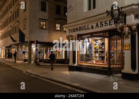 Turnbull & Asser, negozio di punta su Jermyn Street, personal shirtmaker King Charles III, costruttore di shirtmaker personalizzato fondato nel 1885, Londra, Regno Unito Foto Stock