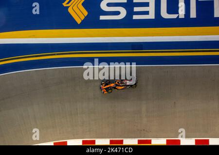 Marina Bay, Singapore, 30th set 2022, Daniel Ricciardo, australiano compete per la McLaren F1 . Prova, 17° round del campionato di Formula 1 2022. Credit: Michael Potts/Alamy Live News Foto Stock