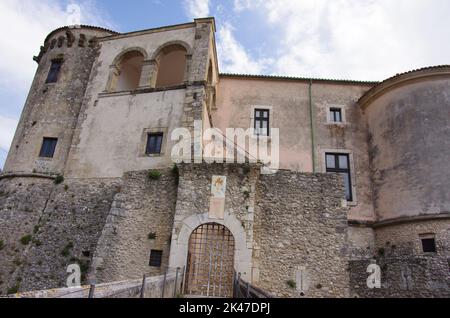 Veduta del Castello di Pandone - Venafro - Molise - Italia. Foto Stock