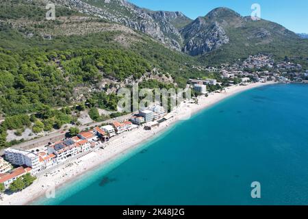 Sutomore, Montenegro. Come visto da Drone. Foto Stock