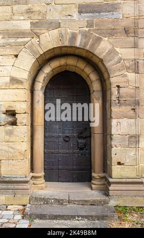 L'ingresso della Cappella Palatina (Pfalzkapelle) a Bad Wimpfen. Neckartal, Baden-Wuerttemberg, Germania, Europa Foto Stock