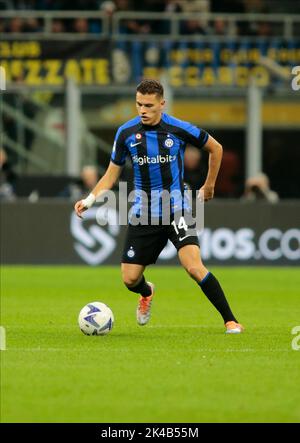 Kristian Allani del FC Inter durante la Serie A italiana, partita di calcio tra il FC Inter e AS Roma il 1 ottobre 2022 allo stadio San Siro di Milano. Foto Nderim Kaceli Foto Stock