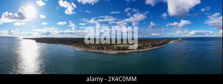 Vista aerea del faro di Montauk e della spiaggia a Long Island, New York, Stati Uniti. Foto Stock