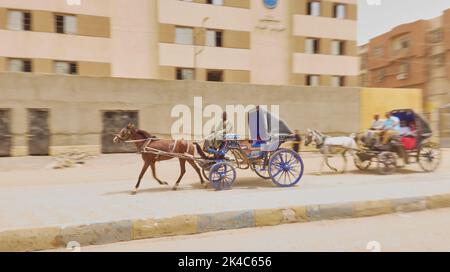 trasporto di carrozza di trasporto di turisti nel paese degli egyptrists nel paese dell'egitto Foto Stock