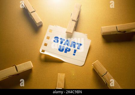 Primo piano immagine concettuale di un'idea di business che mostra Start Foto Stock