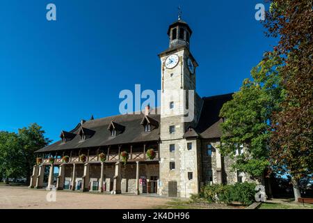 Montlucon. Il castello dei Duchi di Borbone è un antico castello fortificato del XIIIᵉ secolo. Dipartimento Allier. Auvergne Rodano Alpi. Francia Foto Stock