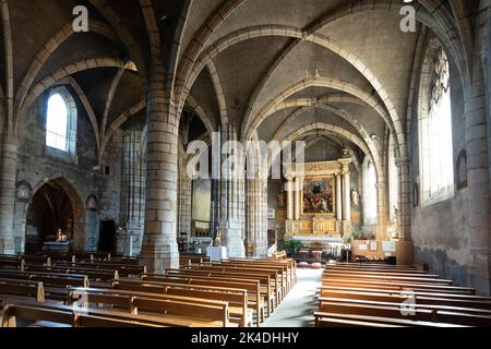 Montlucon. Interno della Chiesa Notre Dame del 15th ° secolo. Dipartimento Allier. Auvergne Rodano Alpi. Francia Foto Stock