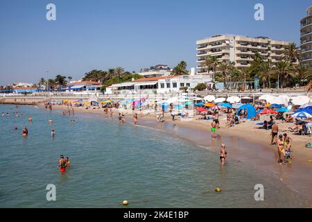 Playa de la Balsa Redonda a Sitges, Spagna Foto Stock