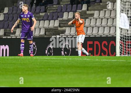 Anversa, Belgio. 01st Ott 2022. Jellert Van Landschoot (18) di KMSK Deinze ha ritratto nel corso di una partita di calcio tra Beerschot e KMSK Deinze durante la settima giornata di incontro nella Challenger Pro League per la stagione 2022-2023 , il 1 ottobre 2022 ad Anversa , Belgio . PHOTO STIJN AUDOOREN | SPORTPIX Credit: David Catry/Alamy Live News Foto Stock
