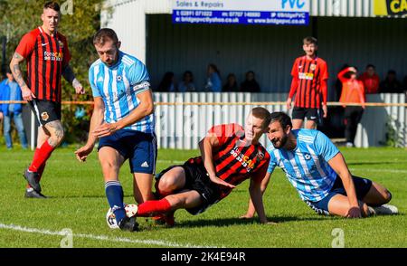 East Belfast FC e Dunmurry Rec FC Foto Stock