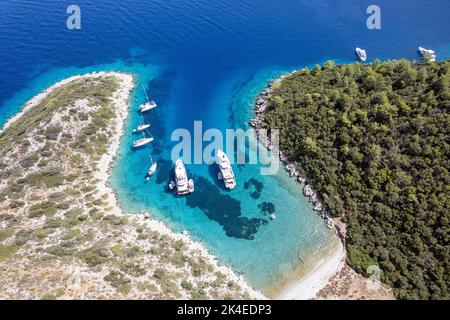 Veduta aerea di Cove Mersincik, Penisola di Datca, Baia di Gokova Turchia Foto Stock