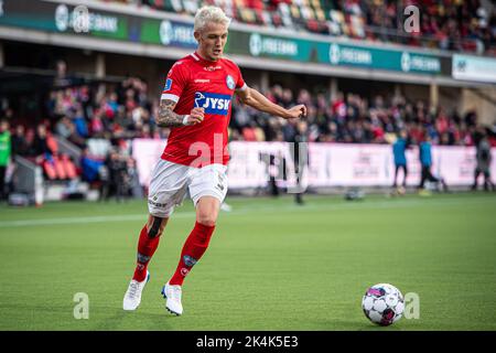 Silkeborg, Danimarca. 02nd Ott 2022. Oliver Sonne (5) di Silkeborg SE visto durante l'incontro Superliga del 3F tra Silkeborg IF e AC Horsens al Jysk Park di Silkeborg. (Photo Credit: Gonzales Photo/Alamy Live News Foto Stock