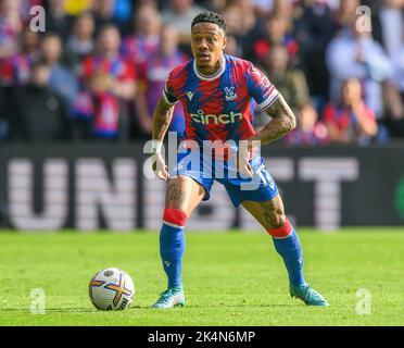 01 Ott 2022 - Crystal Palace contro Chelsea - Premier League - Selhurst Park Nathaniel Clyne del Crystal Palace durante la partita della Premier League contro Chelsea. Foto : Mark Pain / Alamy Live News Foto Stock