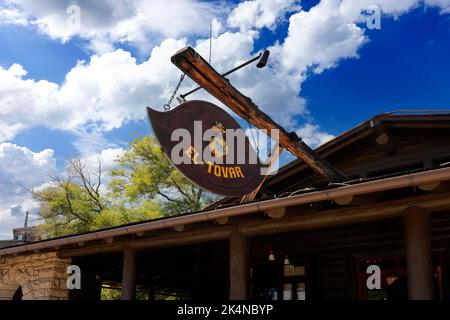 El Tovar Hotel and fine Dining Restaurant al limitare del margine sud del Grand Canyon in Arizona Foto Stock