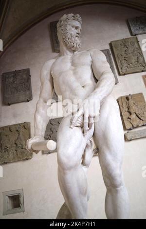 Oceano by Giambologna nel Museo del Bargello di Firenze Foto Stock