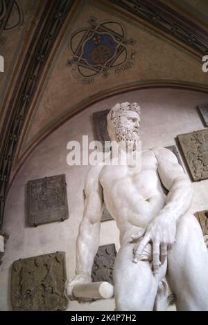 Oceano by Giambologna nel Museo del Bargello di Firenze Foto Stock