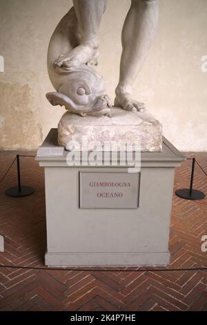 Oceano by Giambologna nel Museo del Bargello di Firenze Foto Stock