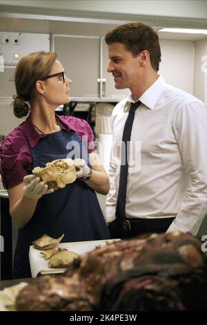 EMILY DESCHANEL DAVID BOREANAZ, ossa : stagione 4, 2008 Foto Stock