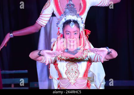 danza pongale tailandese tamil indiana Foto Stock