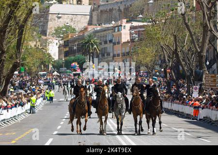 Cagliari, Largo Carlo Felice, Sant'Efisio tradizionale, la più importante festa religiosa in Sardegna, Italia, Europa Foto Stock