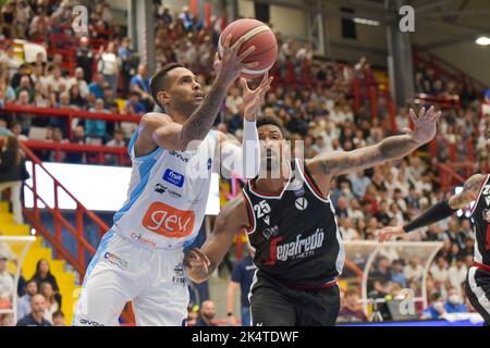 Andrea Paleari Jogador Benevento Durante Jogo Campeonato Italiano Serie  Entre — Fotografia de Stock Editorial © VincenzoIzzo #535949916