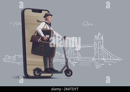 Viaggiatore internazionale in stile vintage e turista in sella a uno scooter elettronico, esce dallo schermo di uno smartphone, schizzo di destinazione di viaggio sul retro Foto Stock