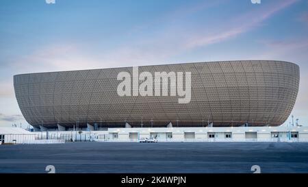 Doha, Qatar - Settembre 09,2022 : iconico stadio di calcio di Lusail a Lusail, Qatar. Foto Stock