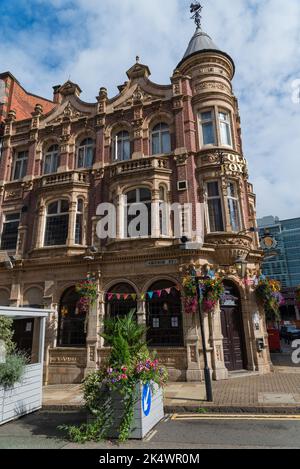 The Old Royal Pub in Church Street, centro di Birmingham, Regno Unito Foto Stock