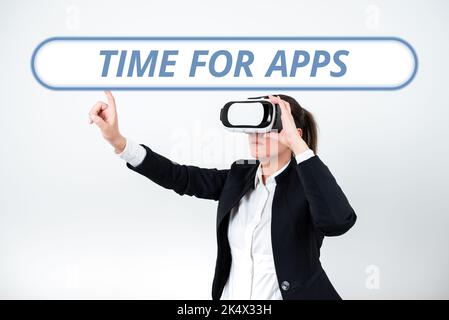 Cartello di testo che mostra il tempo per le applicazioni. Parola scritta su fare uso di applicazioni o servizi utilizzando le tecnologie Foto Stock