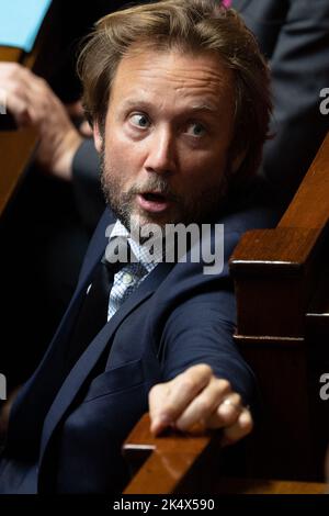 Il vice del PS Boris Vallaud durante una sessione di interrogazioni al governo presso l'Assemblea Nazionale di Parigi il 4 ottobre 2022. Foto di Raphael Lafargue/ABACAPRESS.COM Foto Stock