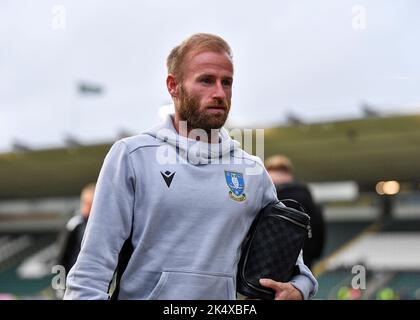 Il centrocampista del mercoledì Sheffield Barry Bannan (10) arriva durante la partita della Sky Bet League 1 Plymouth Argyle vs Sheffield Mercoledì a Home Park, Plymouth, Regno Unito, 4th ottobre 2022 (Foto di Stanley Kasala/News Images) Foto Stock