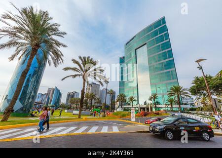 Larcomar è un esclusivo centro commerciale situato nel quartiere di Miraflores a Lima Perù Foto Stock