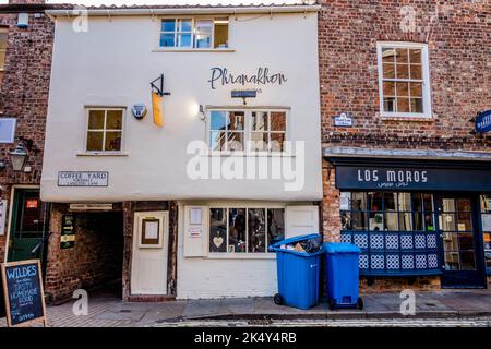 Il Phranakhon Thia tapas bar e ristorante in Grape Lane, quartiere della città di York e un vicolo che conduce a Coffee Yard. Foto Stock
