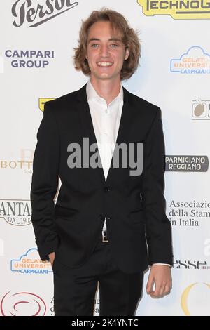 Roma, Italia. 04th Ott 2022. Luca Vergoni partecipa al tappeto rosso del Premio Globo d'oro 2022 all'Auditorium Parco della Musica. Credit: SOPA Images Limited/Alamy Live News Foto Stock