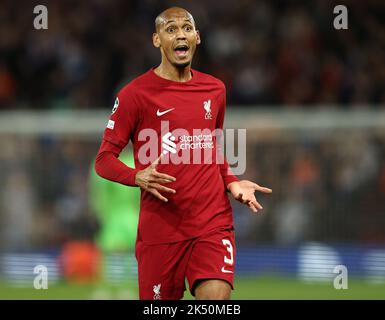 Liverpool, Regno Unito. 4th Ott 2022. Fabinho di Liverpool durante la partita della UEFA Champions League ad Anfield, Liverpool. Il credito dell'immagine dovrebbe essere: Darren Staples/Sportimage Credit: Sportimage/Alamy Live News Foto Stock