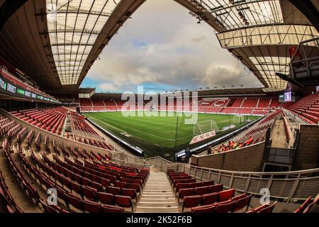 Middlesbrough, Regno Unito. 05th Ott 2022. Una visione generale del Riverside Stadium davanti alla partita del campionato Sky Bet Middlesbrough vs Birmingham City al Riverside Stadium, Middlesbrough, Regno Unito, 5th ottobre 2022 (Foto di Mark Cosgrove/News Images) a Middlesbrough, Regno Unito il 10/5/2022. (Foto di Mark Cosgrove/News Images/Sipa USA) Credit: Sipa USA/Alamy Live News Foto Stock