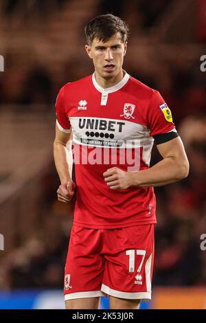 Middlesbrough, Regno Unito. 05th Ott 2022. Paddy McNair #17 di Middlesbrough durante la partita del Campionato Sky Bet Middlesbrough vs Birmingham City al Riverside Stadium, Middlesbrough, Regno Unito, 5th ottobre 2022 (Photo by Mark Cosgrove/News Images) a Middlesbrough, Regno Unito il 10/5/2022. (Foto di Mark Cosgrove/News Images/Sipa USA) Credit: Sipa USA/Alamy Live News Foto Stock