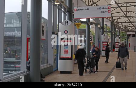 Stazione degli autobus e interscambio di Wolverhampton, Wolverhampton, West Midlands, Inghilterra, Regno Unito, WV1 1LD Foto Stock