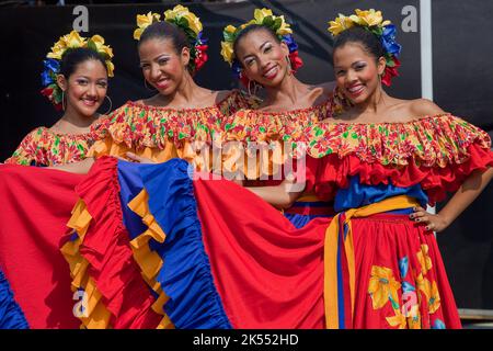 Colombia, Carnaval nella città settentrionale di Barranquilla è il più importante del paese e famoso nel mondo. Una delle attività è la Fes Foto Stock